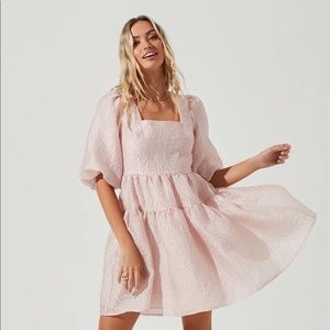 NWT PRINCIPESSA BUBBLE SLEEVE CUTOUT MINI DRESS